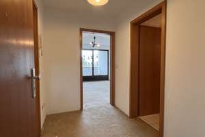 Ein Zuhause zum Wohlfühlen! Geräumige 2-Zimmer-Wohnung mit 2 Loggien – Die vollständige Adresse der Immobilie erhältst du vom Anbieter., 81739 Altperlach, München – Vorschaubild 4