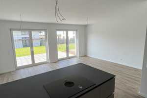 Sarstedt: Modernes 6-Zimmer Reiheneckhaus mit Terrasse und Garten zur Erstvermietung – Marie-Juchacz-Weg 1, 31157 Hildesheim (Kreis) – Vorschaubild 10