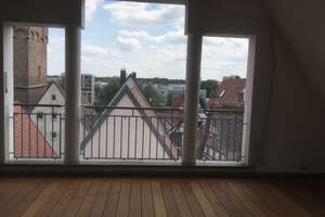 227 m² - einmalige Stadtwohnung direkt am Marktplatz Ulm mit Terrasse und Aufzug – Kronengasse 14, 89073 Mitte, Ulm – Vorschaubild 11