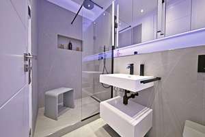 Designer-Penthouse mit Traum- Dachterrasse und Blick über Isarhochufer: PROVISIONSFREI – Die vollständige Adresse der Immobilie erhältst du vom Anbieter., 81679 Altbogenhausen, München – Vorschaubild 22