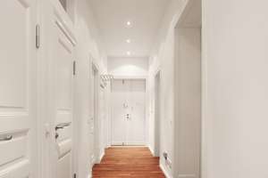 Hochwertige 4-Zimmer Whg. 2 Balkons, befristet 3 Jahre