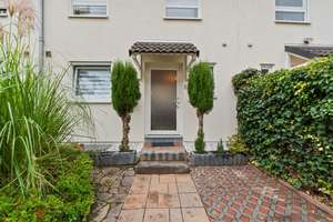 Junges Reihenmittelhaus mit Garten, Einbauküche und Kfz-Stellplatz in begehrter Lage von Tannenbusch – Die vollständige Adresse der Immobilie erhältst du vom Anbieter., 53119 Tannenbusch, Bonn – Vorschaubild 9