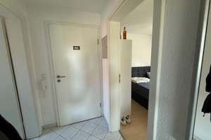 vermietete 2-Zimmer-Dachgeschoss – Die vollständige Adresse der Immobilie erhältst du vom Anbieter., 86179 Haunstetten-Süd, Augsburg – Vorschaubild 2
