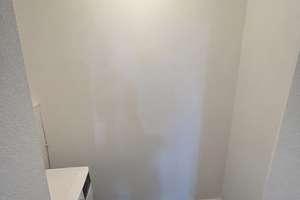 Lichtdurchflutete 2-Zi.-Wohnung (5. OG) mit Loggia & neuer EBK  in Köln-Grengel – Akazienweg 82, 51147 Grengel, Köln – Vorschaubild 13