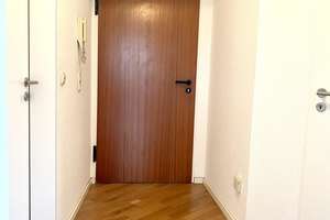 Aufzug*EBK*Balkon*moderne Heizung* – Jugenheimer Str. 48a, 60528 Niederrad, Frankfurt am Main – Vorschaubild 5