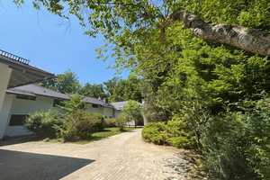Charmante Ensemblevilla auf großem  Grundstück in begehrter Toplage in  Grünwald bei München – Dr. Max-Straße 73, 82031 München (Kreis) – Vorschaubild 44