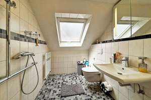 Trier-Kürenz: schönes Einfamilienhaus für Familien mit ca. 143 m² Wohnfläche auf 148 m² Grundstück – Die vollständige Adresse der Immobilie erhältst du vom Anbieter., 54295 Kürenz, Trier – Vorschaubild 7