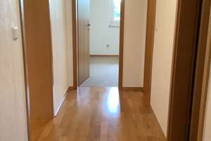 Für maximal 3 Personen: großzügig geschnittene 3-Zimmer mit Loggia, Lift und Tiefgaragenstellplatz – Ermanstraße 6, 42287 Barmen, Wuppertal – Vorschaubild 10