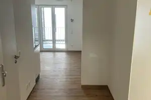 Erstbezug: Neuwertige 1-Zimmer-Wohnung mit Balkon und TG-Stellplatz - direkt an der Uni & OTH – Otto-Hahn-Straße 23, 93053 Regensburg – Vorschaubild 2