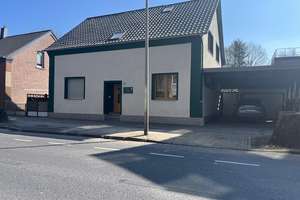 Helle 2-Zimmer Dachgeschosswohnung in Duisburg-Obermeiderich