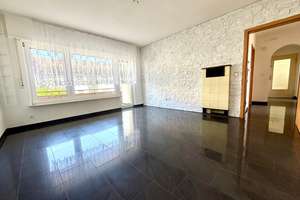 Familienfreundliche 4-Zimmer-Wohnung mit Balkon, Gäste-WC und viel Stauraum – Tafelweg 21, 70439 Stammheim-Süd, Stuttgart – Vorschaubild 3