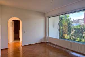 RENOVIERTES, GROßZÜGIGES, FREISTEHENDES EFH MIT DOPPELGARAGE IN BESTER WOHNLAGE! – Die vollständige Adresse der Immobilie erhältst du vom Anbieter., 67657 Innenstadt Nord Kaiserberg, Kaiserslautern – Vorschaubild 7