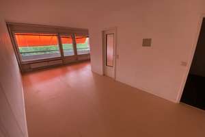 Große 2-Zimmer-Wohnung – Charlottenburger Chaussee 99, 13597 Wilhelmstadt, Berlin – Vorschaubild 9