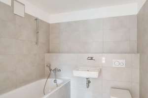 Lichtdurchflutete Maisonette-Wohnung mit 2 Sonnenterrassen im Viktoria Quartier – Methfesselstraße 38A, 10965 Kreuzberg, Berlin – Vorschaubild 13