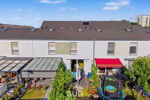 KOMFORT TRIFFT NACHHALTIGKEIT IN HANAU-LAMBOY - RMH mit Garten, 2 Stellplätzen & Effizienzklasse A+ – Die vollständige Adresse der Immobilie erhältst du vom Anbieter., 63452 Lamboy, Hanau – Vorschaubild 11