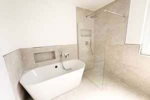 Luxury Penthouse with Private Elevator & AC – Ideal for US Military and International Tenants – Erich Ollenhauer Straße 243, 65203 Dotzheim, Wiesbaden – Vorschaubild 19