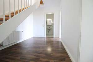 WRS Immobilien - Darmstadt-Bessungen - DG-Maisonette - 5  Zimmer Wohnung mit Balkon – Die vollständige Adresse der Immobilie erhältst du vom Anbieter., 64285 Bessungen, Darmstadt – Vorschaubild 5