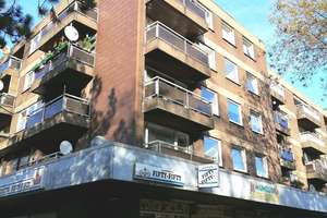 Lehrerstraße 1, 2-ZKB Wohnung im 3. OG, nur mit Wohnberechtigungsschein!!