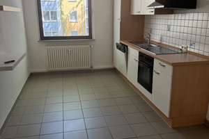Zwei-Zimmer-Wohnung in Oberhausen: Ihr neues Zuhause mit 2,5 Zimmern – Lipperheidstraße 80, 46047 Marienkirche, Oberhausen – Vorschaubild 2