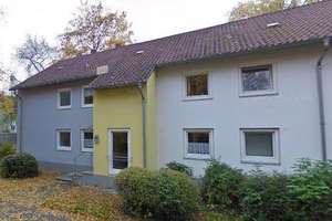 Platz für die Familien: Sanierte 4-Zimmer-Wohnung mit Terrasse/Mietergarten in Bonn Plittersdorf