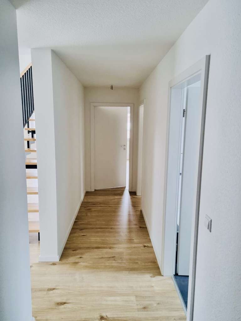 Immobilie in Freudental - Moderne  5-Zimmer Maisonette-Wohnung im Herzen von Freudental - Bild 3