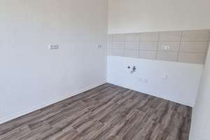 3-Zimmer-Wohnung mit neuem Bad – Garbsener Str. 12, 39218 Schönebeck (Elbe) – Vorschaubild 5