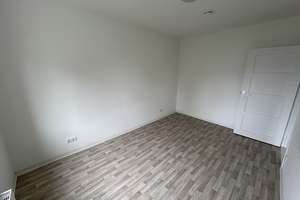 Gemütliche 2-Zimmer-Wohnung mit Einbauküche! – Elisenstraße 12, 39122 Fermersleben, Magdeburg – Vorschaubild 4