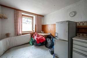 Seltenes Investitionsjuwel in Mönchengladbach – großzügiges Grundstück mit Neubaupotenzial – Die vollständige Adresse der Immobilie erhältst du vom Anbieter., 41065 Uedding, Mönchengladbach – Vorschaubild 5