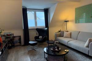 Wohnen mit Charakter: 3-Zimmer-Dachgeschosswohnung in Düsseldorf-Derendorf – 40468 Derendorf, Düsseldorf – Vorschaubild 7