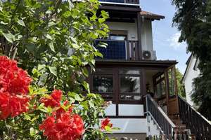 Wohnen in der Allee - Familienhaus mit Einliegerwohnung zentral in Oberursel – Frankfurter Landstraße 10c, 61440 Oberursel (Taunus) – Vorschaubild 2