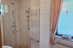 freistehendes Einfamilienhaus mit uneinsehbarem Garten in sehr ruhiger Sackgasse von Oldenburg – Die vollständige Adresse der Immobilie erhältst du vom Anbieter., 26131 Eversten, Oldenburg (Oldenburg) – Vorschaubild 8