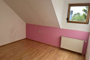 Stilvolle Doppelhaushälfte mit großzügigem Raumangebot – Erlacher Weg 6, 72124 Pliezhausen – Vorschaubild 18