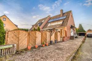 Bremen-Osterholz: Großzügiges Zweifamilienhaus mit Vollkeller, moderner Heiztechnik & Ausbaureserve – Die vollständige Adresse der Immobilie erhältst du vom Anbieter., 28327 Ellener Feld, Bremen – Vorschaubild 5