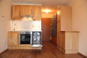 Hochwertiges, gepflegtes Studentenapartment, zentrumsnah, provisionsfrei von privat – Bayreuther Straße 47, 91054 Burgberg, Erlangen – Vorschaubild 5