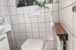 Charmantes Reihenmittelhaus in Euskirchen, 4 Zimmer, bezugsfrei ab 01.08.2026 – Die vollständige Adresse der Immobilie erhältst du vom Anbieter., 53879 Euskirchen – Vorschaubild 8