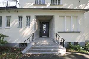 Freistehende Villa als Zweifamilienhaus mit Doppelgarage und separatem Gartengebäude in Ohligs. – Die vollständige Adresse der Immobilie erhältst du vom Anbieter., 42697 Wald, Solingen – Vorschaubild 9