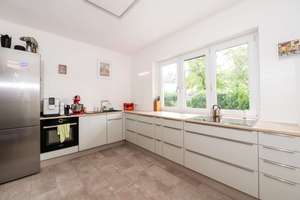 Mehrfamilienhaus im Inneren Westen mit Vorbescheid für einen zusätzlichen Neubau – 93049 Westenviertel, Regensburg – Vorschaubild 9