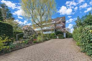 Zwischen Licht, Ruhe und Lebensfreude – stilvoll wohnen mit Balkon – Die vollständige Adresse der Immobilie erhältst du vom Anbieter., 45259 Heisingen, Essen – Vorschaubild 2
