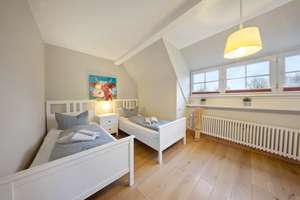 Ein Haus mit Seele: Denkmalgeschütztes Schmuckstück, nordseenah in St. Peter-Ording – Die vollständige Adresse der Immobilie erhältst du vom Anbieter., 25881 Tümlauer Koog – Vorschaubild 38