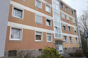 Kapitalanlage: sanierte 73 m² im Hochparterre mit Balkon VERMIETET