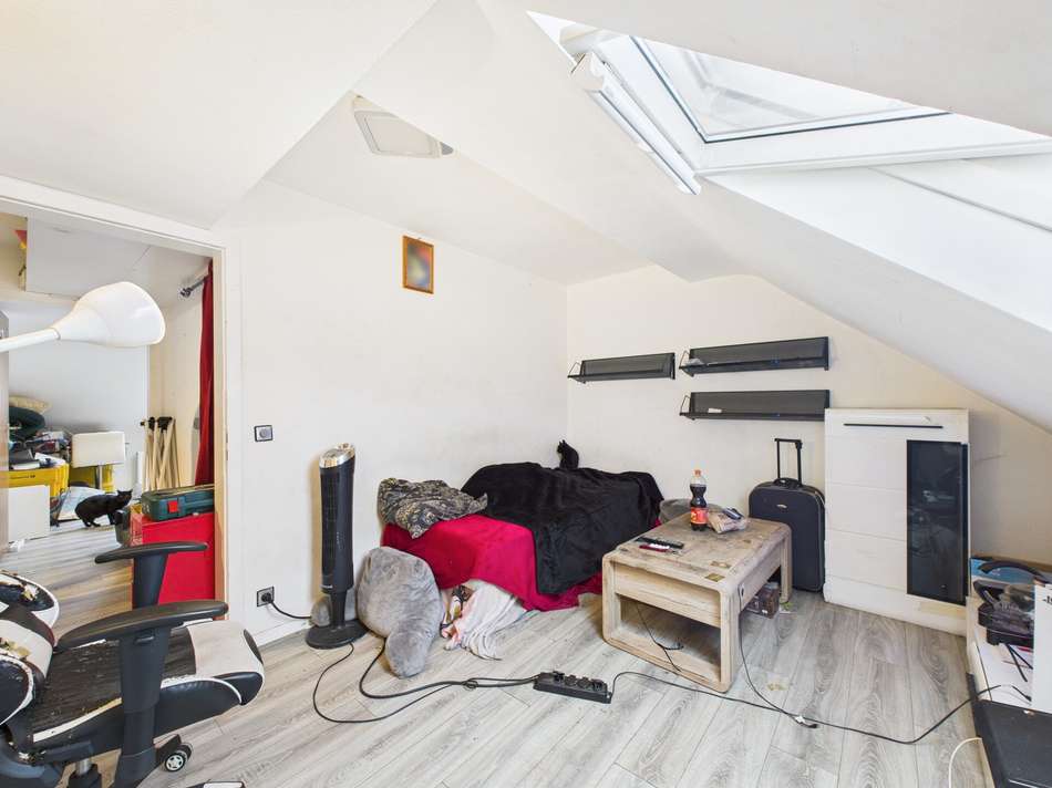 30 Schlafzimmer 2.OG (2)