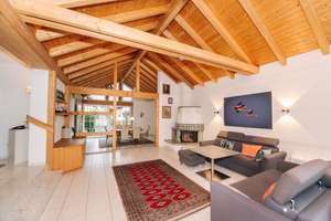 Reserviert-Schmuckstück in zeitloser Architektur! – Die vollständige Adresse der Immobilie erhältst du vom Anbieter., 78239 Rielasingen-Worblingen – Vorschaubild 2