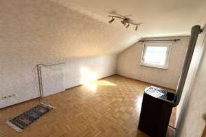 GENERATIONENHAUS! Freist. 3-Fam.-Haus! Sofort beziehbar! 2 Garagen! 2 Stellplätze! Beste Lage! – Die vollständige Adresse der Immobilie erhältst du vom Anbieter., 73257 Köngen – Vorschaubild 24