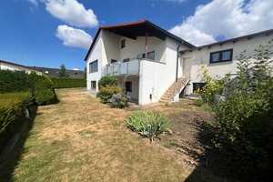 WOHNEN auf einer EBENE! Attraktives Einfamilienhaus mit Einliegerwohnung in Gerstetten! – Lerchenstraße 34, 89547 Heidenheim (Kreis) – Vorschaubild 3