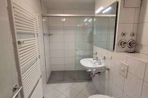 Helle 2-Zimmer-Wohlfühloase mit Balkon in KA-Hagsfeld – Die vollständige Adresse der Immobilie erhältst du vom Anbieter., 76139 Hagsfeld, Karlsruhe – Vorschaubild 2