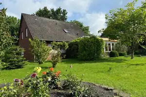 Verkauft - Familiendomizil mit großzügigem Wintergarten in Südlage – Ammerland (Kreis) – Vorschaubild 11
