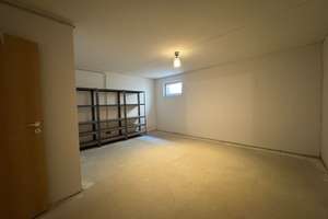 Gepflegte Doppelhaushälfte in Stuttgart-Büsnau – Die vollständige Adresse der Immobilie erhältst du vom Anbieter., 70569 Büsnau, Stuttgart – Vorschaubild 19