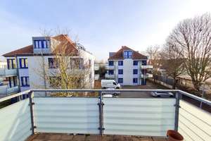 Helle Zimmer, 2 Balkone, EBK, neue Fenster & Stellplatz – Die vollständige Adresse der Immobilie erhältst du vom Anbieter., 39120 Hopfengarten, Magdeburg – Vorschaubild 14