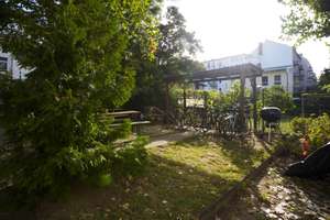 Provisionsfrei! Renovierte Altbauwohnung mit freiem Blick nahe dem Tempelhofer Feld. – Die vollständige Adresse der Immobilie erhältst du vom Anbieter., 12051 Neukölln (Ortsteil), Berlin – Vorschaubild 24