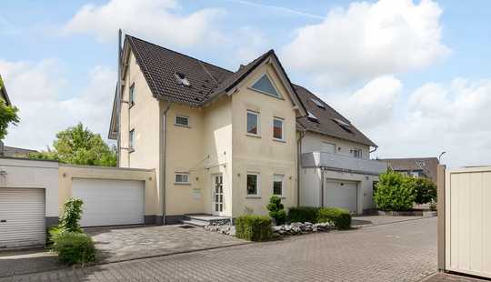 Bild von Modernes Einfamilienhaus mit Sauna in Dreieich-Offenthal